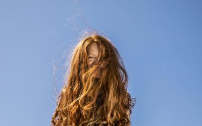 Părul roșcat, secretul unei sănătăți de fier? Cercetătorii au un indiciu!