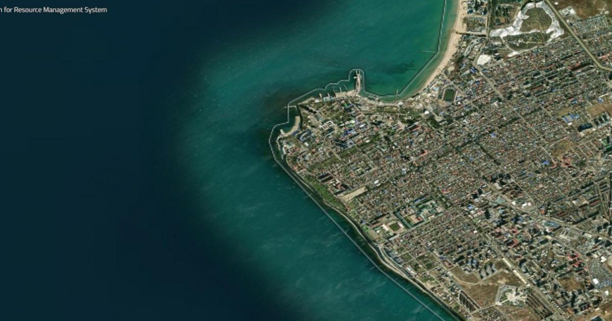 Pătată de petrol, litoralul Rusiei: Putin vrea turiști la vară