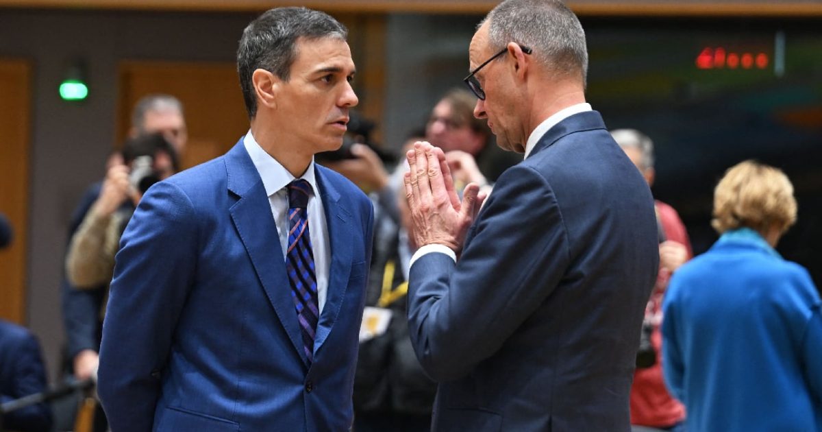 Imagine EXPLOZIVĂ: Cum vrea Stânga să CAPTEZE voturi cu o fotografie