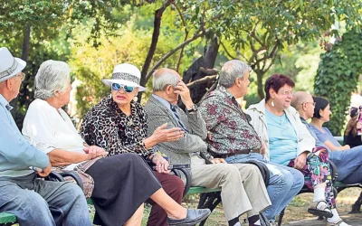 Zeci de mii de pensionari pierd lunar 240 lei în 2026. Ce promite Ministerul Muncii