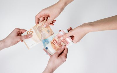 UE lovește corupția: Lege cu pedepse drastice și amenzi uriașe pentru companii