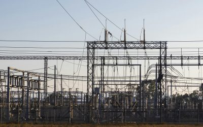 BEI și Commerzbank investesc 2 miliarde de euro în rețele electrice europene
