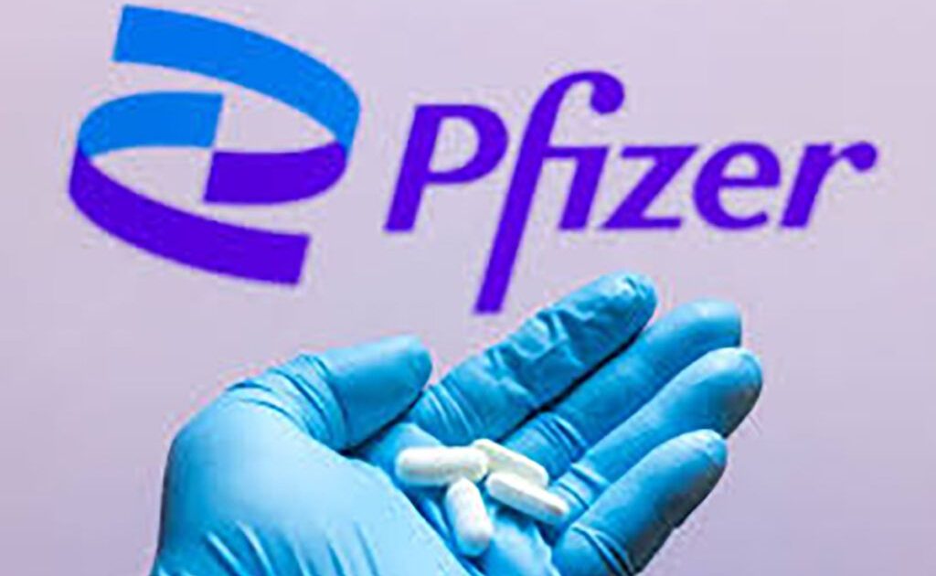 Miza URIAȘĂ a negocierilor Pfizer: De ce a zburat ministrul Rogobete în SUA?