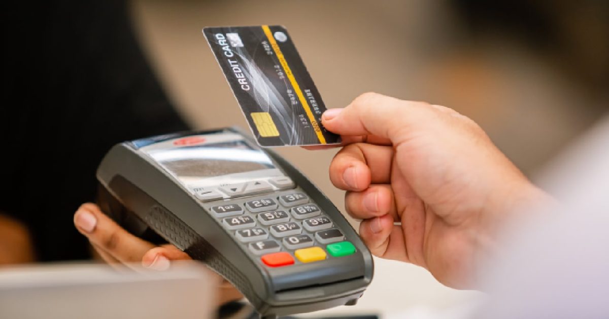 Unde în România cash-ul e rege: Localitățile unde cardul NU merge