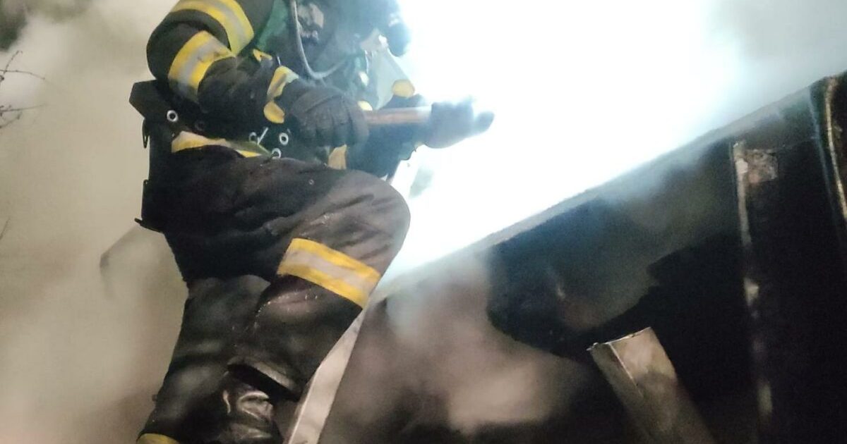 Incendiu devastator la Galați: Pompierii au găsit o victimă, luptă continuă