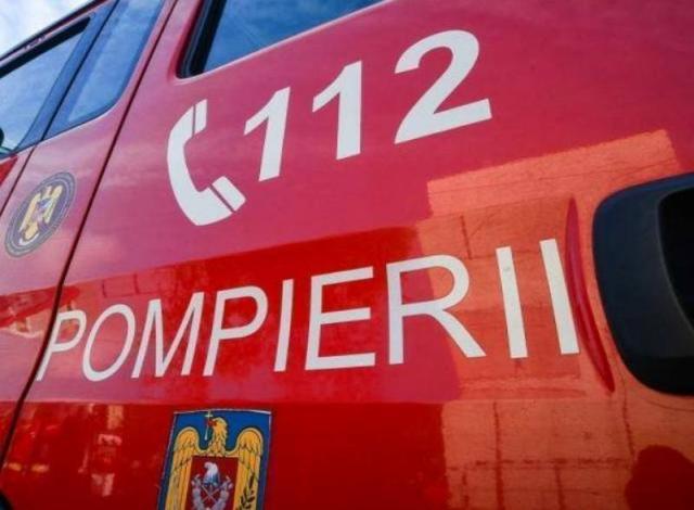 Iași: Alertă la Pașcani, posibil miros de gaz. Două persoane, găsite inconștiente