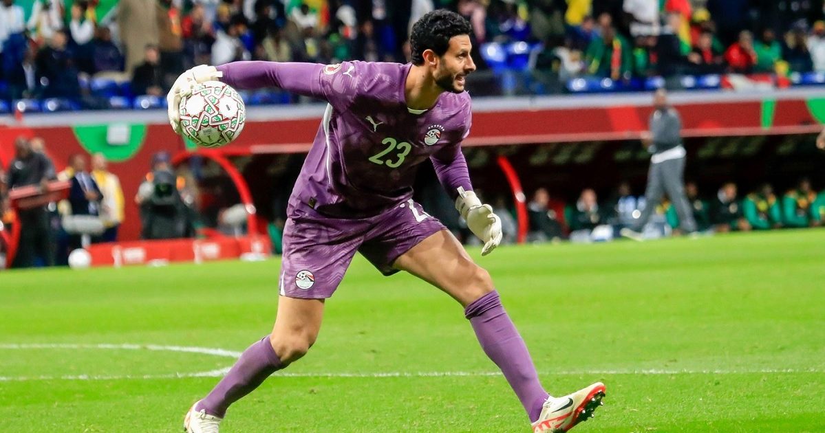 A scăpat ușor? Portar suspendat după ce l-a lovit pe arbitru