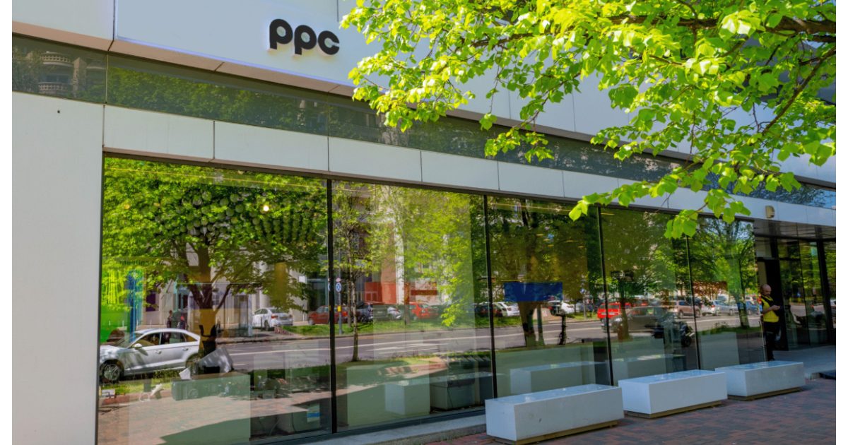 PPC dă lovitura: Prețurile la energie scad. Ofertă aproape de Hidroelectrica