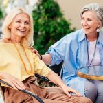 O discuție banală scade cortizolul la femei. Cum ajută descărcarea emoțională