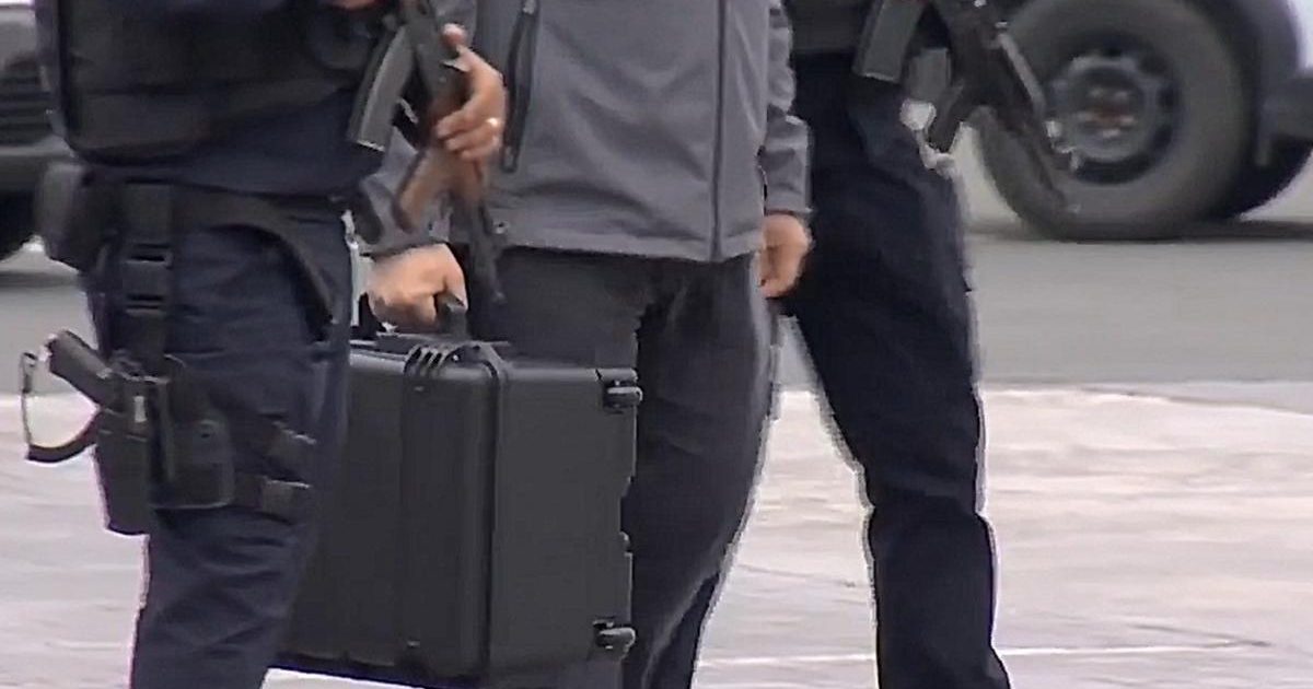 Tezaurul Dacic, adus din Olanda sub pază. Aeroportul Otopeni, scena unor măsuri drastice