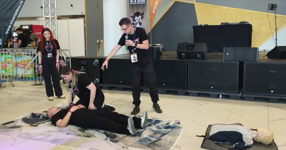 Cum salvezi o viață: Pașii vitali de PRIM AJUTOR. Ce trebuie să știi