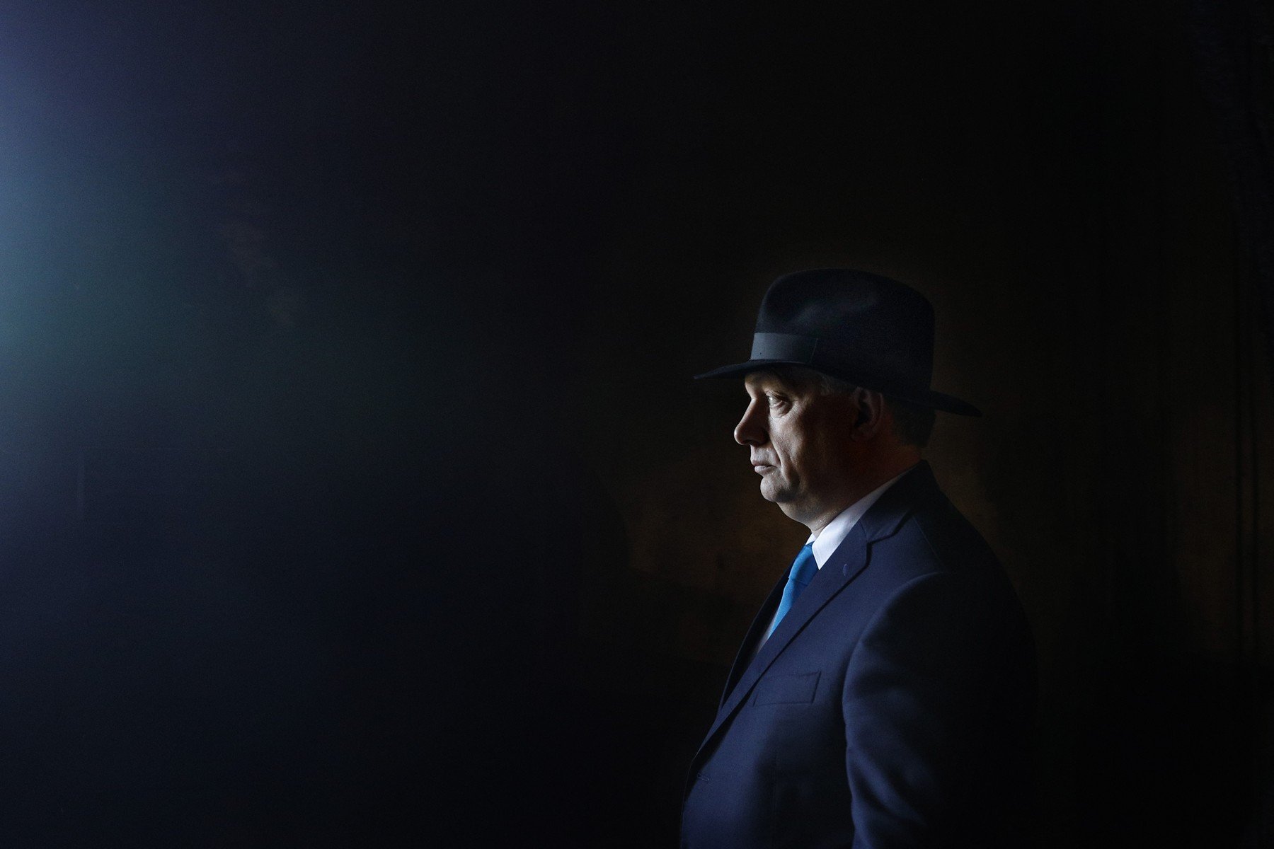 Premierul Viktor Orbán ar putea pierde alegerile din Ungaria, dar succesul partidului TISZA va depinde de majoritatea din Parlament Alegătorii unguri se vor prezenta la urne duminică, într-un scrutin considerat crucial pentru viitorul țării și pentru relația cu Uniunea Europeană