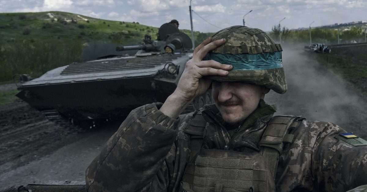 Armata ucraineană: Rusia încalcă armistițiul de Paște