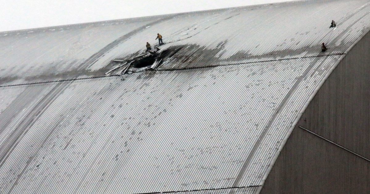 Risc uriaș la Cernobîl: Structura de protecție se poate prăbuși