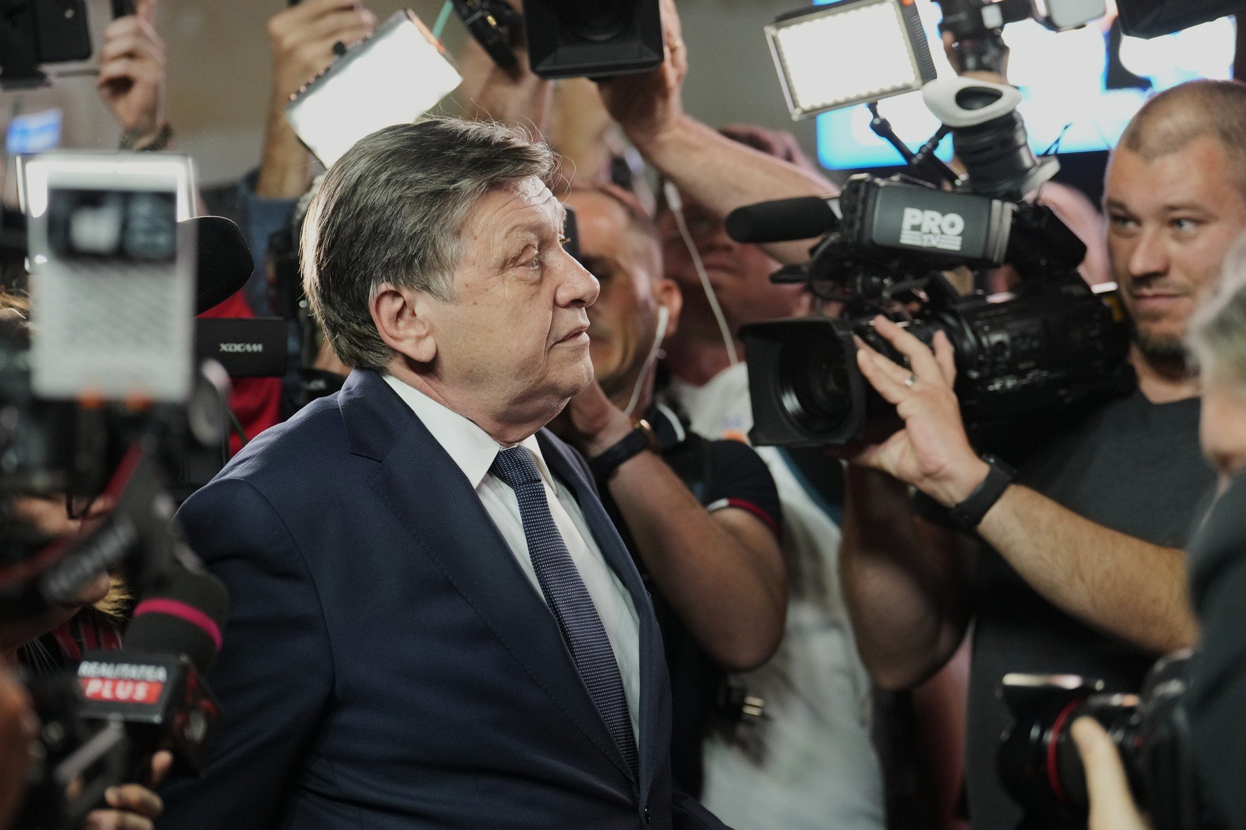 Antonescu: Coaliția de Guvernare Nu Funcționează, dar Cabinetul va Rezista Fostul președinte al PNL, Crin ANTONESCU, a declarat duminică seară, la Antena 3, că actuala coaliție de guvernare nu funcționează