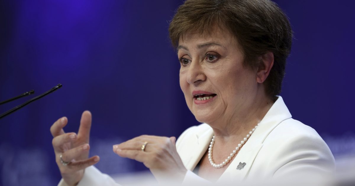 FMI trage semnalul de alarmă: 7 puncte despre finanțele globale