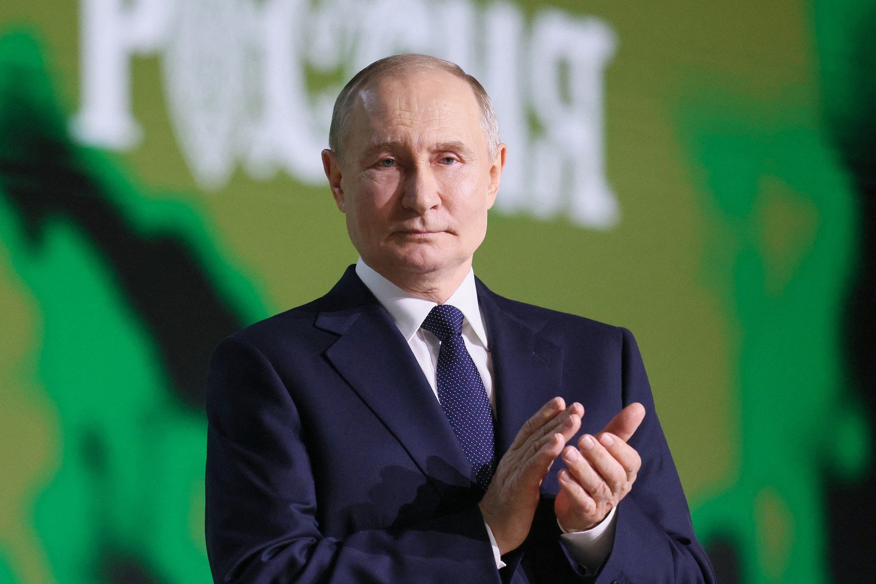 Rusia va beneficia de venituri record din taxele pe petrol, pe fondul crizei energetice Rusia se așteaptă să vadă veniturile provenite din cea mai mare taxă individuală aplicată petrolului aproape dublându-se, până la 9 miliarde de dolari în aprilie