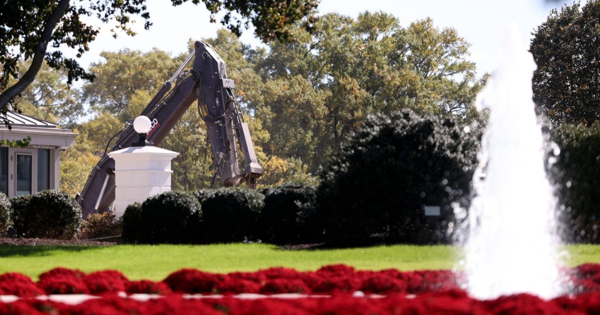 Trump reia construcția sălii de bal de la Casa Albă: Lucrările continuă