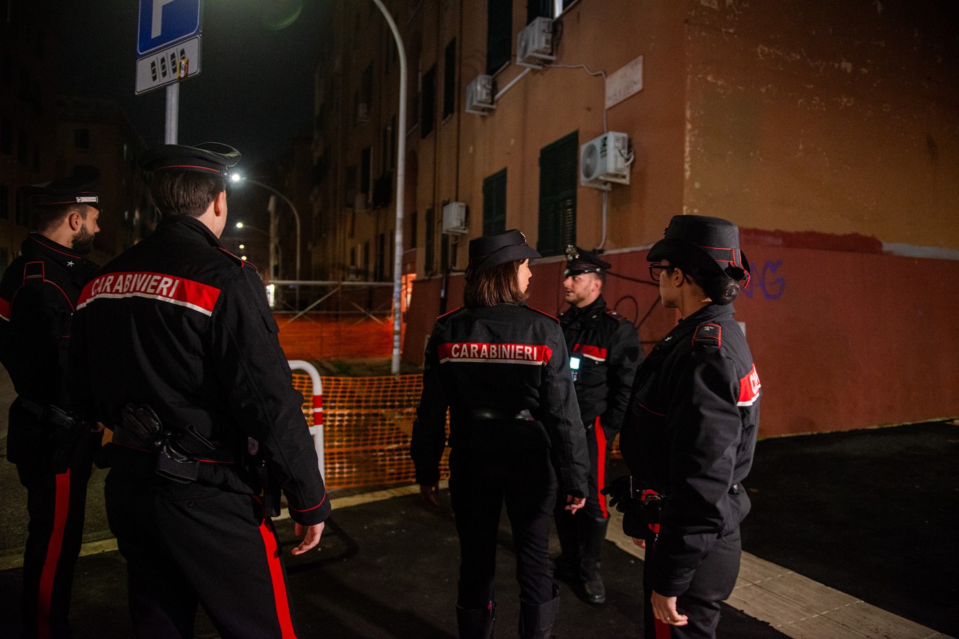 O femeie de origine română a fost salvată de carabinieri în Italia, după ce fiica acesteia a apelat la serviciul de urgență