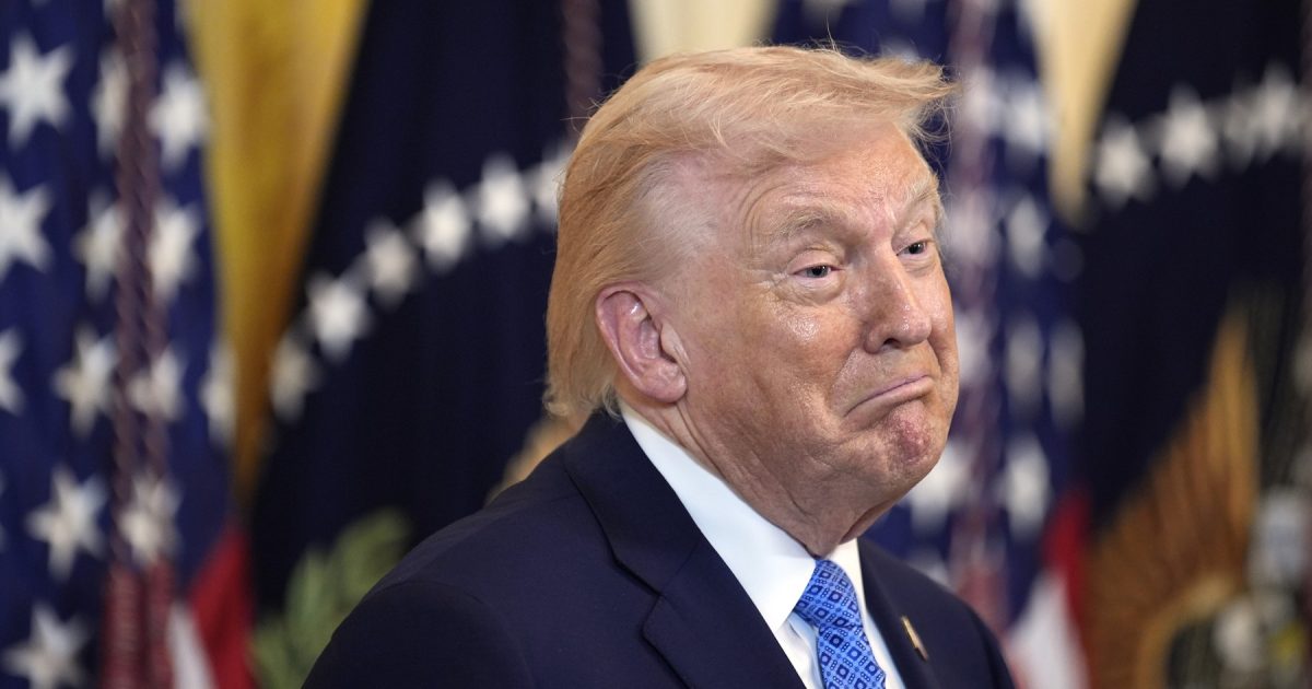 Trump prelungește armistițiul, dar blochează în continuare: Decizie controversată