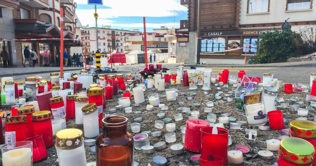 Proprietarii barului din Crans-Montana, acuzați în Italia