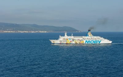 Petrolier sancționat, sfidare în Strâmtoarea Ormuz: Blocada SUA, ignorată