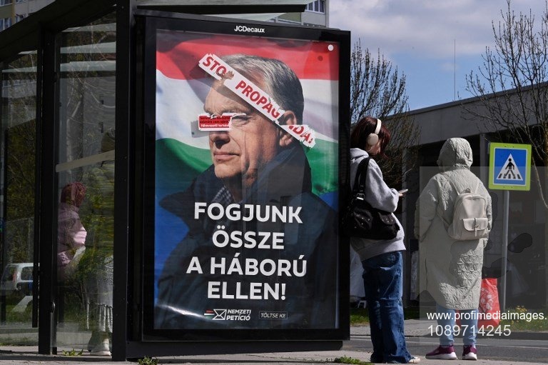 UE sfidează Rusia la urne în Ungaria