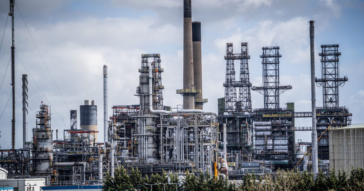 Pierderi URIAȘE: 50 de miliarde $ din petrol, efectul războiului cu Iranul