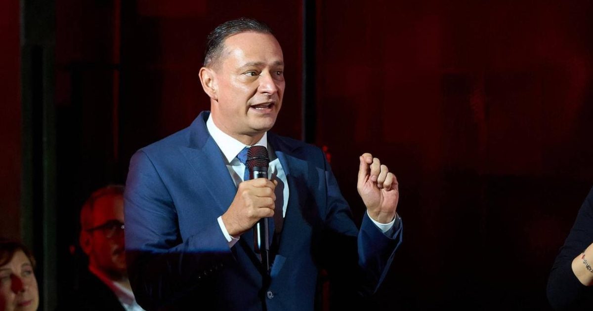 Băluță, foișoare de garsonieră: Lux sau risipă în Sectorul 4