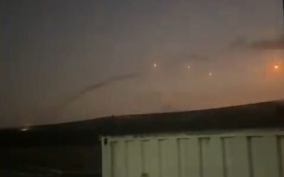 Armata israeliană a raportat vineri că Hezbollah a lansat o rachetă spre Israel, activând sirenele de raid aerian în mai multe zone, inclusiv în Tel Aviv