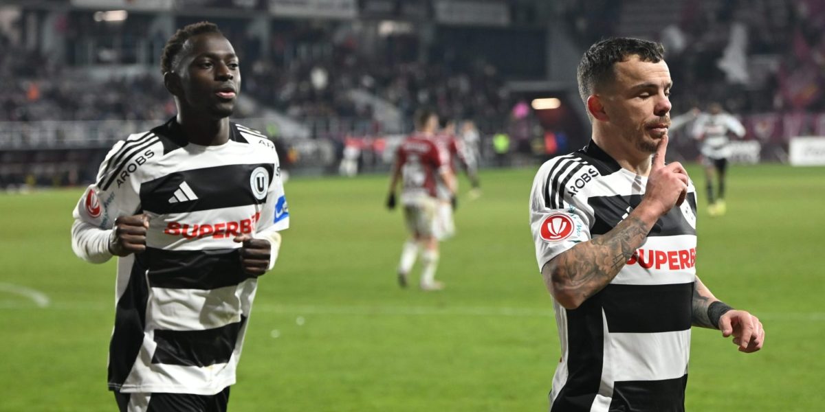 rapid-bucuresti-universitatea-cluj-superliga-superbet-310120262-scaled-e1775418826541.jpg - NewsFactor