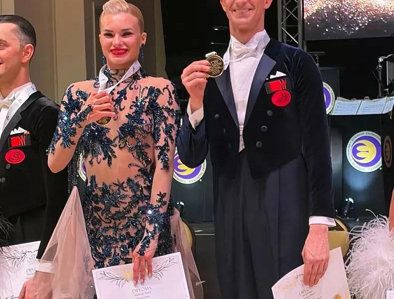 rares_cojoc_and_andreea_matei_agentia_nationala_pt_sport_fb.jpg - NewsFactor