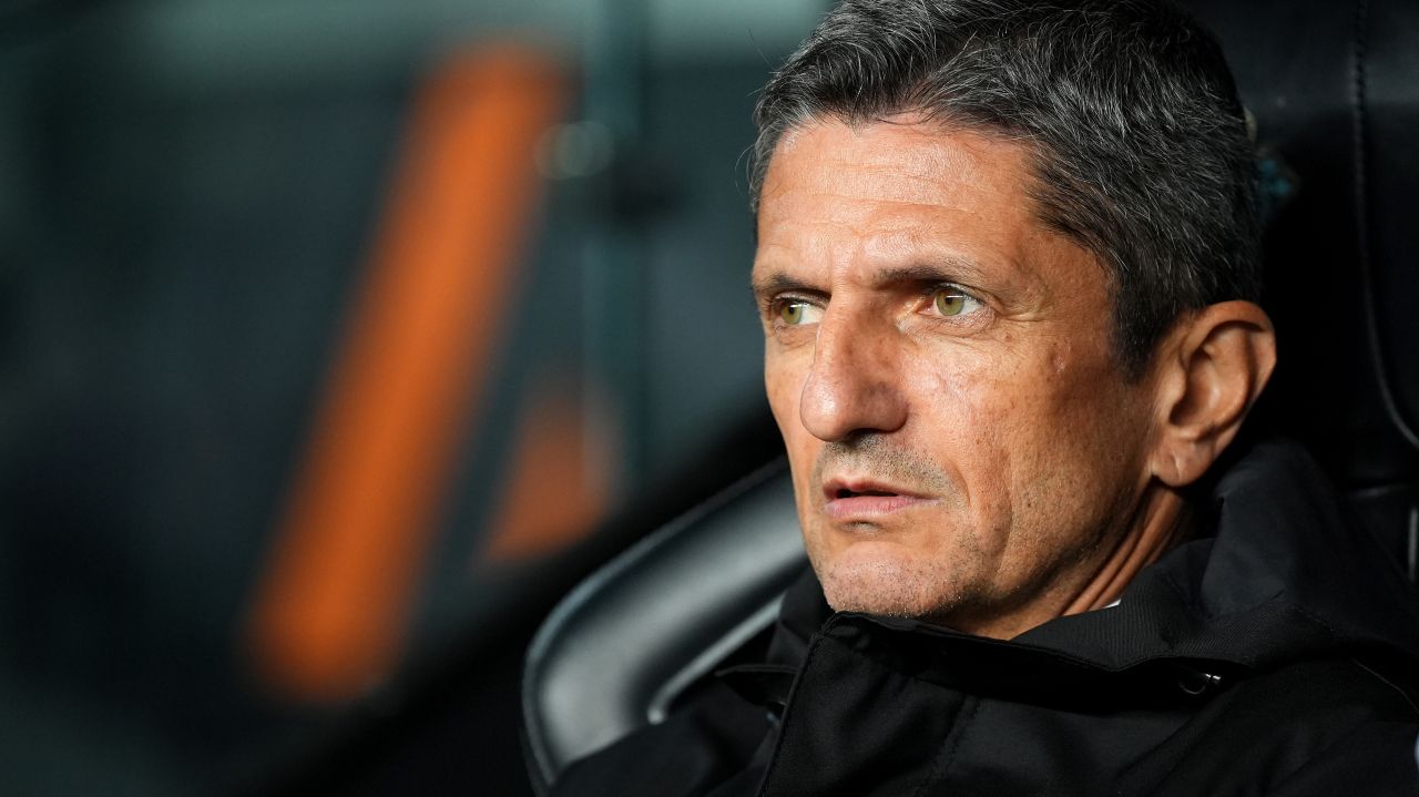 Răzvan Lucescu, prezent la București după decesul tatălui său Răzvan Lucescu se află în București, după ce tatăl său, Mircea Lucescu, a încetat din viață marți seară