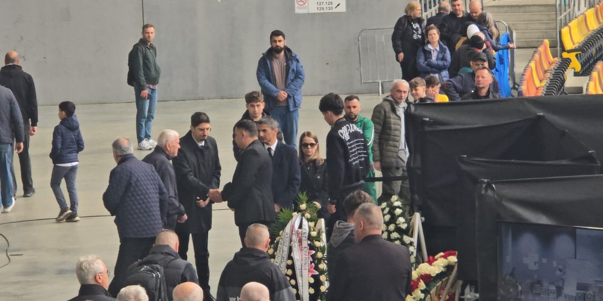 Lucescu, nemuritor în Giulești: Acționarul Rapidului dezvăluie impactul legendarului antrenor