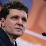 Nicușor Dan, șocat de moartea lui Mircea Lucescu: „Asta ne lasă moștenire”