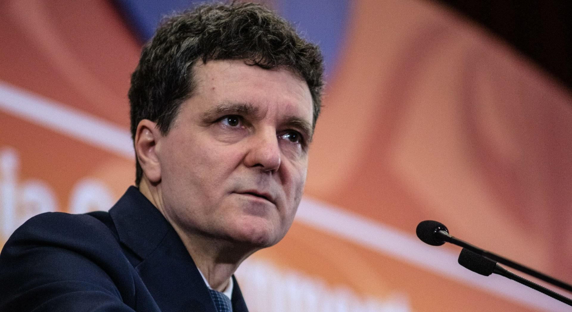 Nicușor Dan, șocat de moartea lui Mircea Lucescu: „Asta ne lasă moștenire”