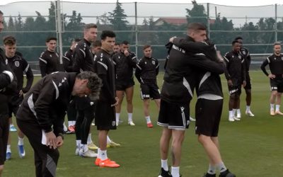 Emoție la PAOK: Răzvan Lucescu, moment special la antrenament