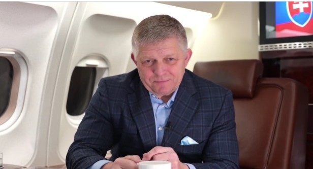 Slovacia, gata de colaborare cu Magyar, dar laudă Ungaria lui Orban