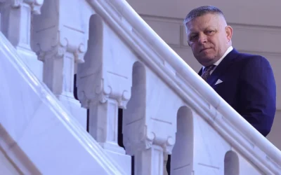 Fico, mesaj ciudat după alegeri: Mulțumește lui Orban și vrea dialog cu noul premier