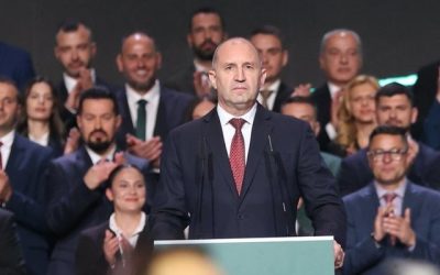 Radev, pilotul-președinte, intră în luptă: Bulgaria, scoasă din impas?