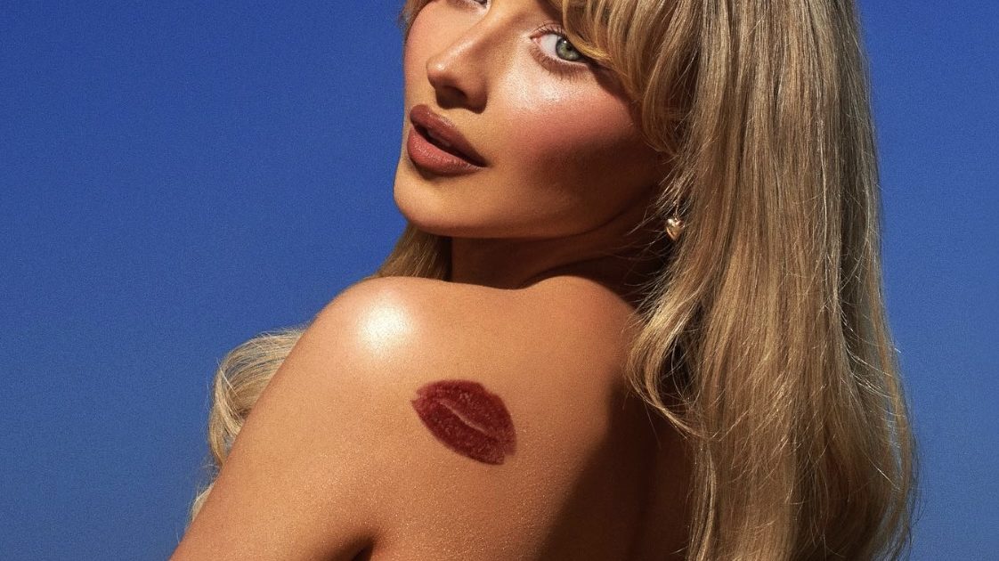 Sabrina Carpenter, luată la ochi la Coachella: Cereri de scuze publice