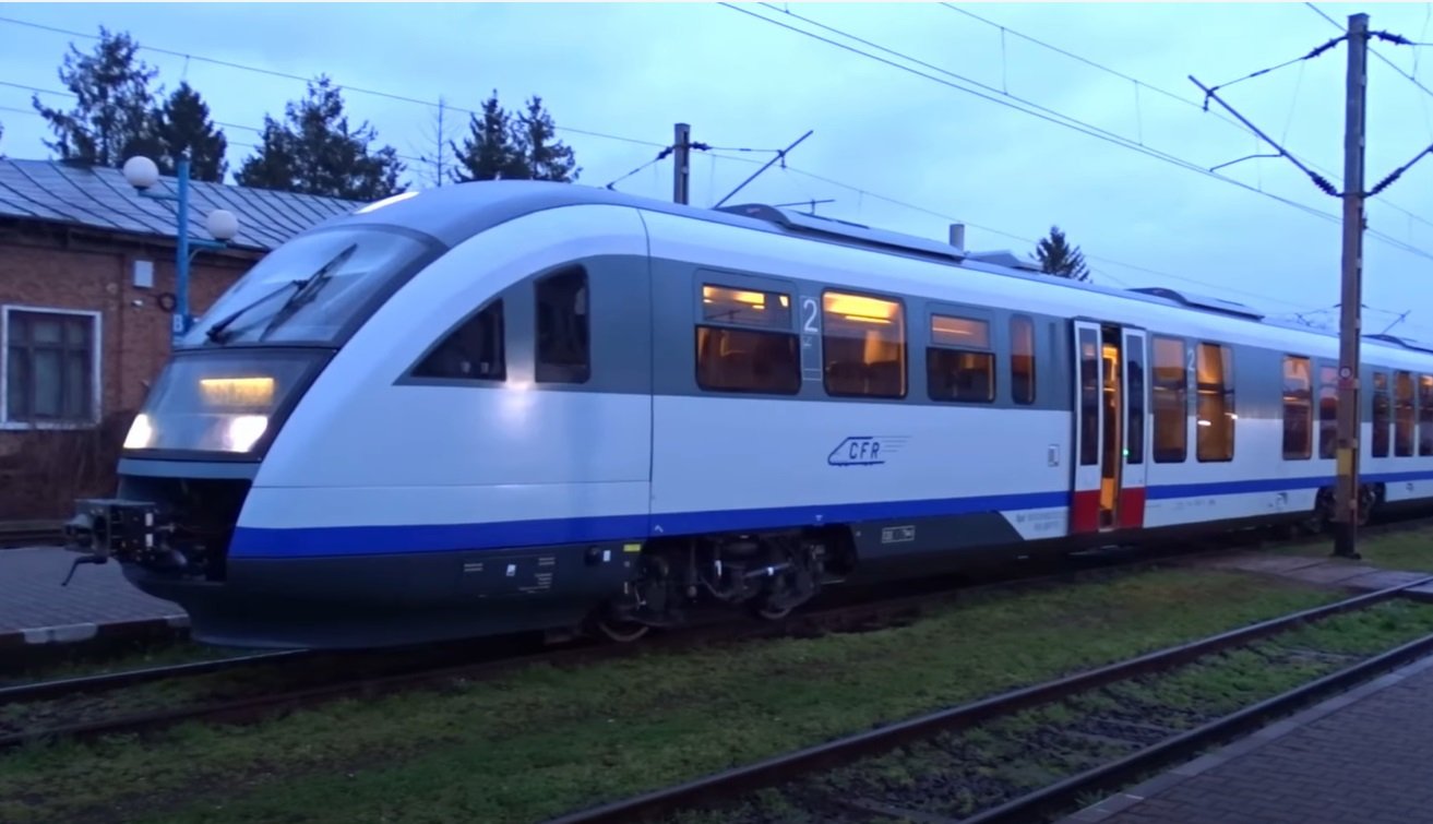 Săgeata Albastră, locomotiva diesel preferată de români
