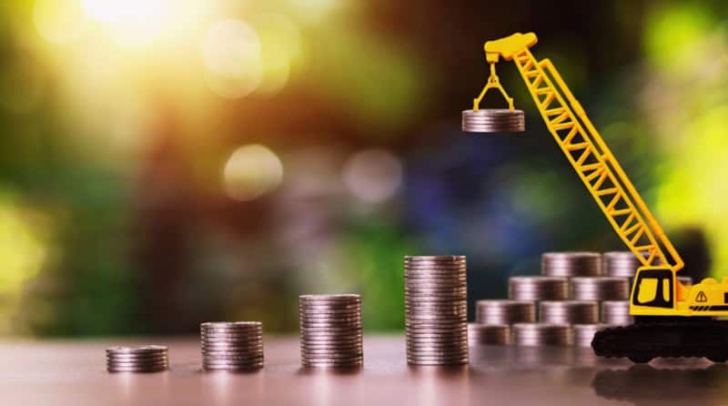 Salariile cresc! Românii, mai aproape de un trai decent în februarie