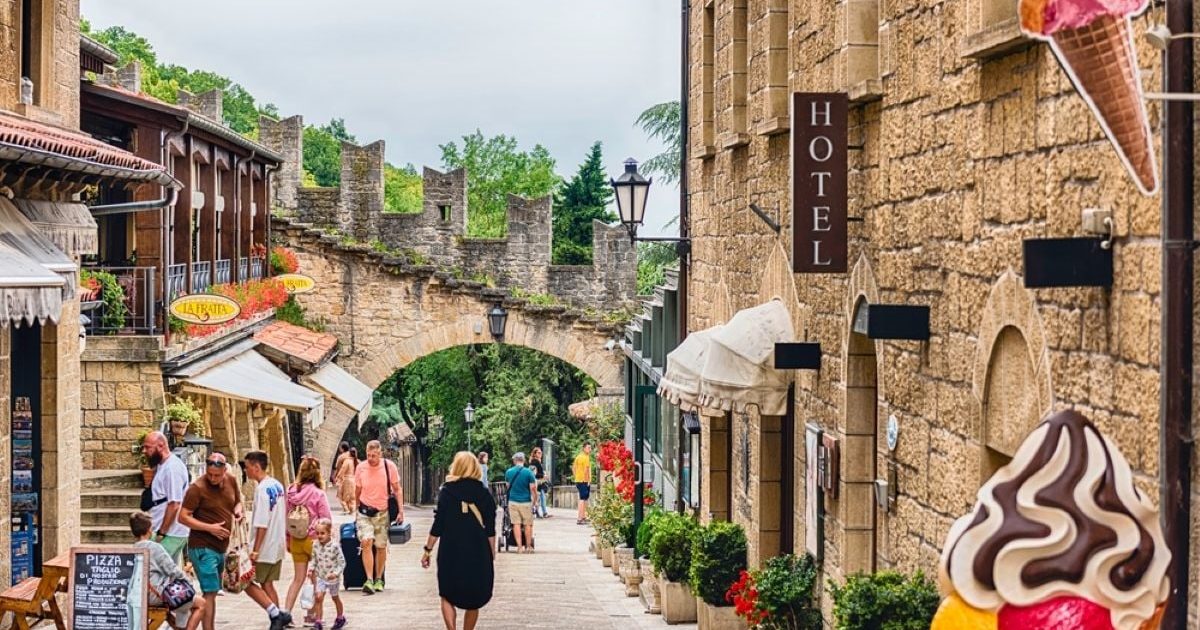 San Marino: Destinația italiană ascunsă ce te va cuceri