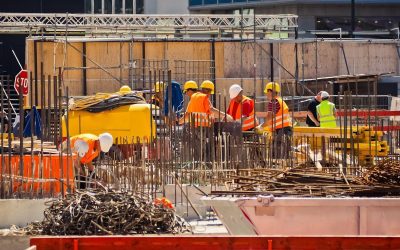 Românii, campioni la muncă: Depășesc recordul de ore lucrate în UE