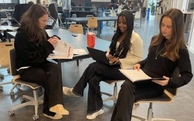 Suedia revine la manuale clasice: Scrisul de mână salvează alfabetizarea