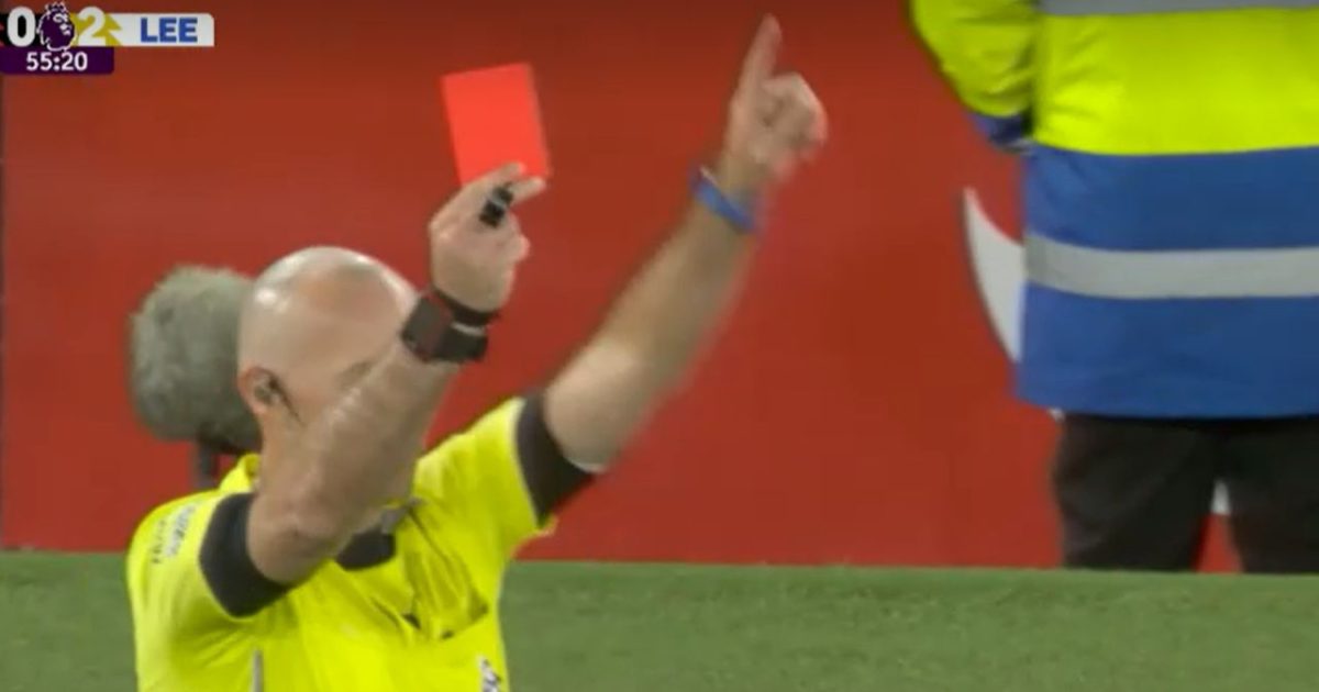 Șoc în Manchester United – Leeds: Arbitrul, eliminat direct după VAR!