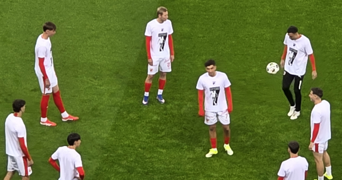 Emoție la Dinamo: Omageii pentru Mircea Lucescu, un antrenor legendar