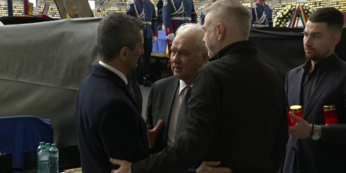Anghel și Iordănescu, un ultim omagiu emoționant pentru Mircea Lucescu: ”Drum lin!”