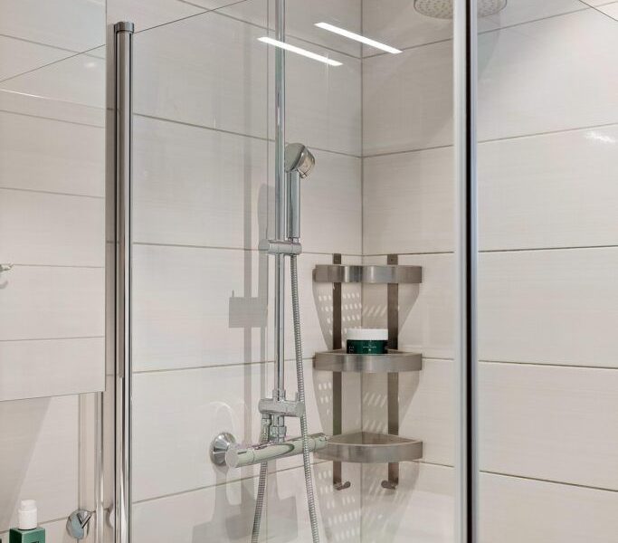 shower-9011233_1920-683x1024.jpg - NewsFactor